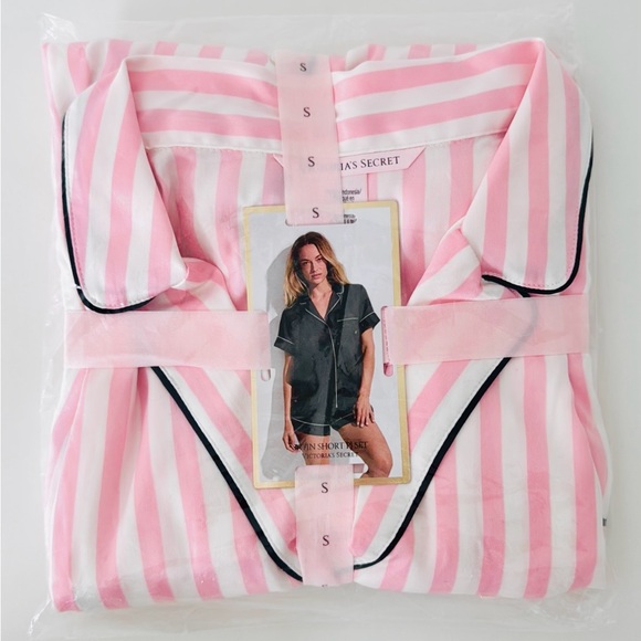 Victoria's Secret Iconic Stripes Satin Pajama - Picture 7 of 8